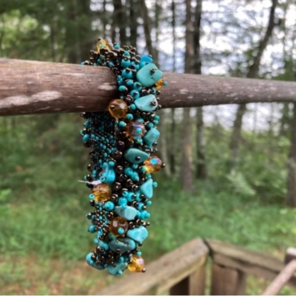 BRACELET 8” ARTISAN MADE Turquoise Blue Bronze Gold Beaded Magnetic Close